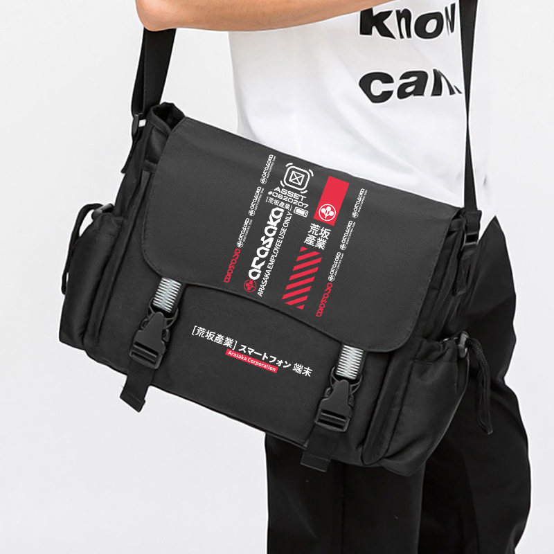 Cycling Commuter Bag - กระเป๋าเป้สะพายข้างเดี่ยวสำหรับคอสเพลย์อนิเมะไซเบอร์พังค์ 2077 กระเป๋าเป้สำหรับปั่นจักรยานสำหรับผู้ชาย เหมาะสำหรับการเดินทางกลางแจ้ง